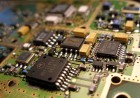 ABE.TEC služby - Osazování desek plošných spojů (SMT a THT montáž)